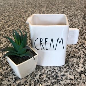 🌿RAE DUNN CREAMER🌿
